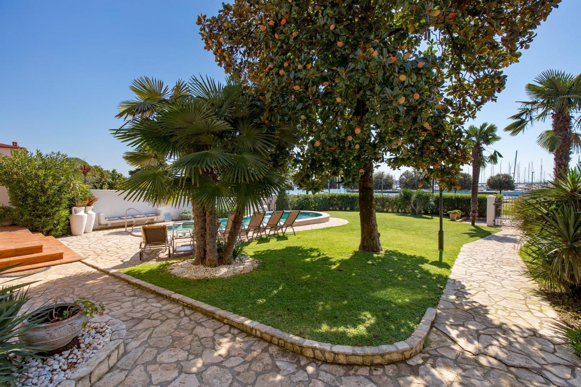 Villa Magnolia Umag Exterior photo